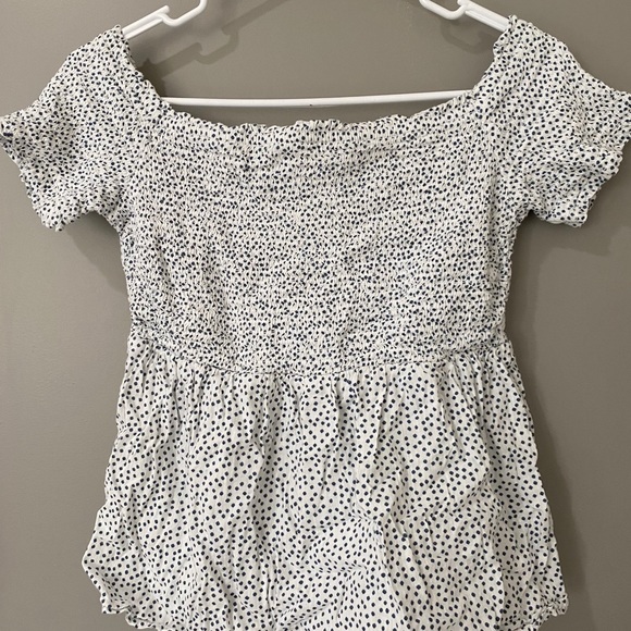 All size small - Picture 14 of 16